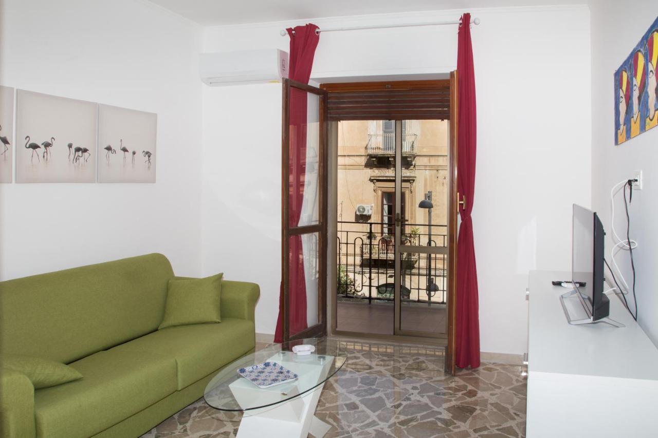 Ortigia Bridge Apartament *